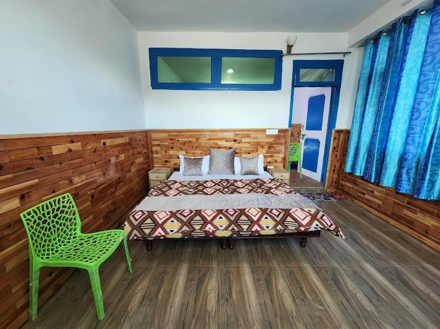 Safarnama Retreat Homestay - All Rooms With Mountain View Kalpa Exterior photo